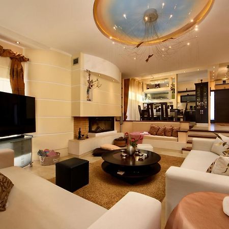 Villa Magic Perla Gouvia Ngoại thất bức ảnh