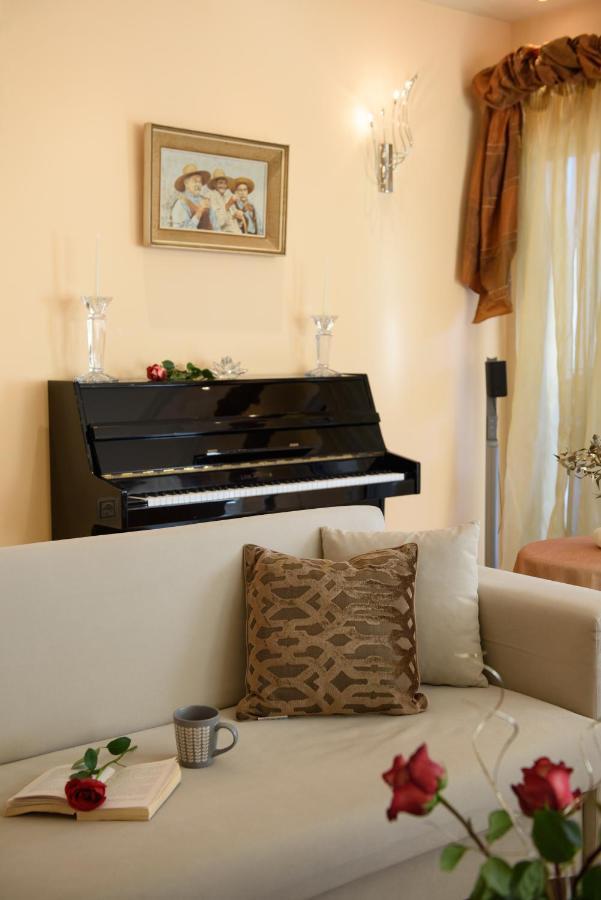 Villa Magic Perla Gouvia Ngoại thất bức ảnh